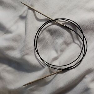 Lykke driftwood circula needle sz 6 40"